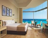 Altitude corner suite partial ocean view Krystal Grand® Cancún All Inclusive Hotel Altitude corner suite partial ocean view Krystal Grand® Cancún All Inclusive Hotel