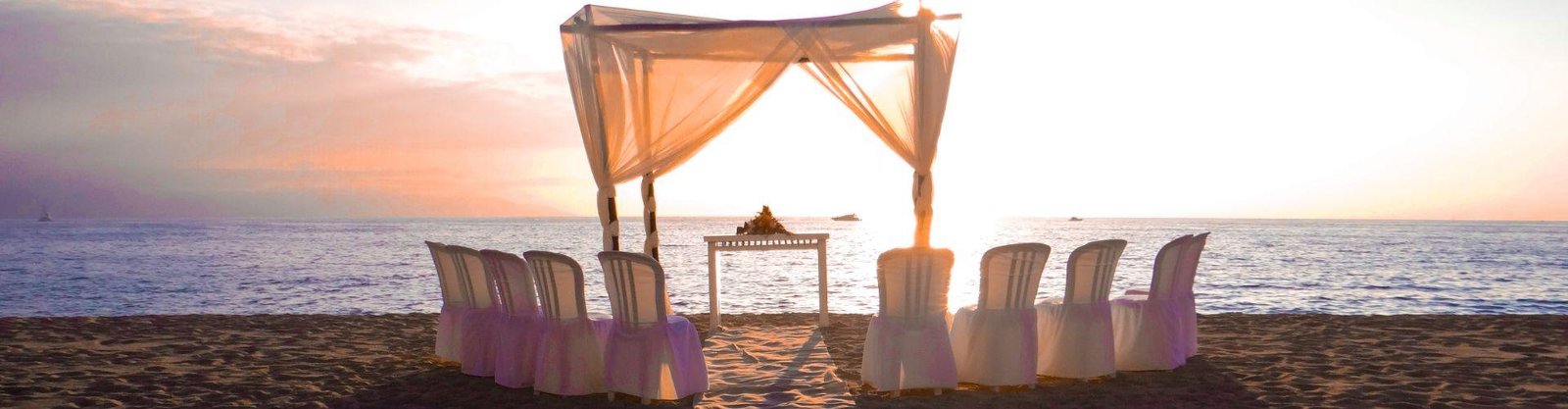 Krystal Hotels & Resorts - - Krystal Hotels & Resorts - -