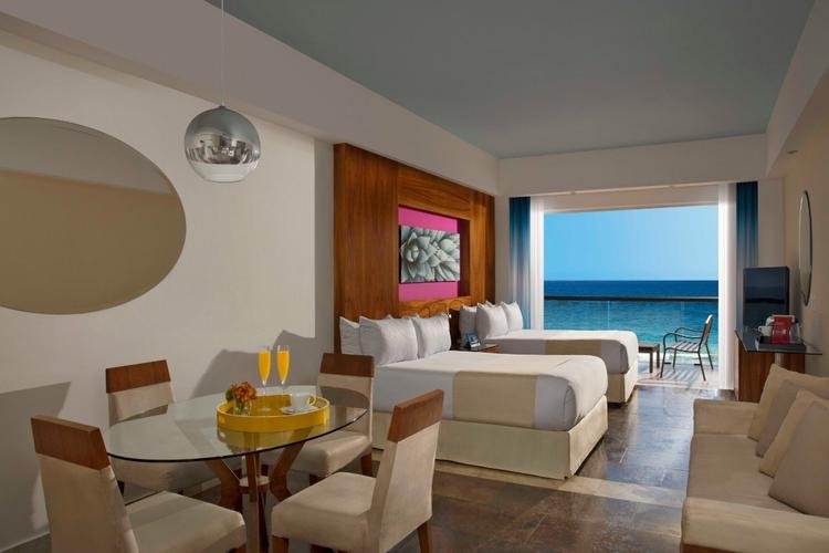 Junior suite Hotel Krystal Grand® Los Cabos Junior suite Hotel Krystal Grand® Los Cabos