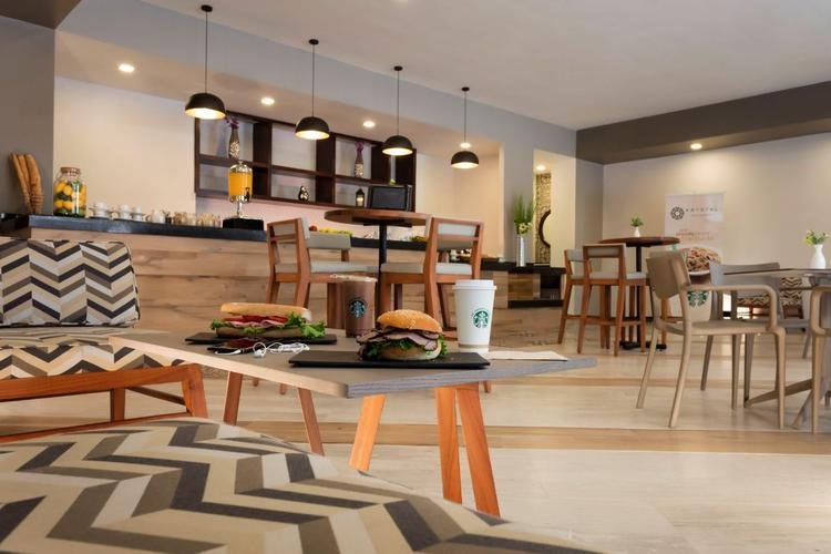 Cafetería Hotel Krystal Urban Monterrey San Jeronimo Cafetería Hotel Krystal Urban Monterrey San Jeronimo