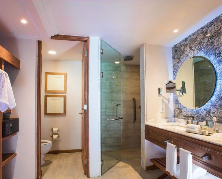 Jr. suite hacienda Hotel Krystal Grand® Puerto Vallarta Jr. suite hacienda Hotel Krystal Grand® Puerto Vallarta