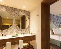 Jr. suite hacienda swim out Hotel Krystal Grand® Puerto Vallarta Jr. suite hacienda swim out Hotel Krystal Grand® Puerto Vallarta