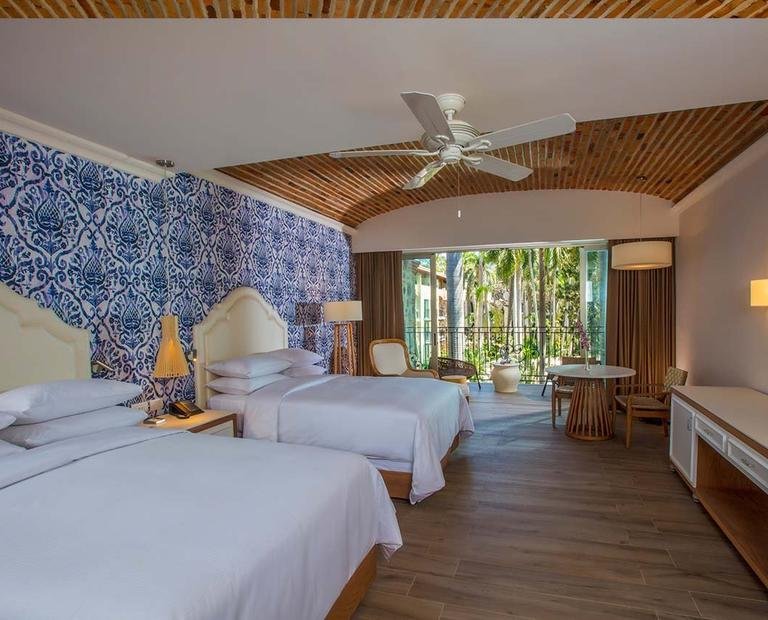 Jr. suite hacienda pool view Hotel Krystal Grand® Puerto Vallarta Jr. suite hacienda pool view Hotel Krystal Grand® Puerto Vallarta