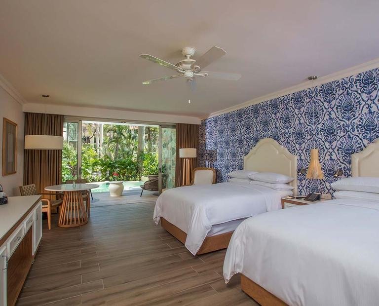 Jr. suite hacienda swim out Hotel Krystal Grand® Puerto Vallarta Jr. suite hacienda swim out Hotel Krystal Grand® Puerto Vallarta