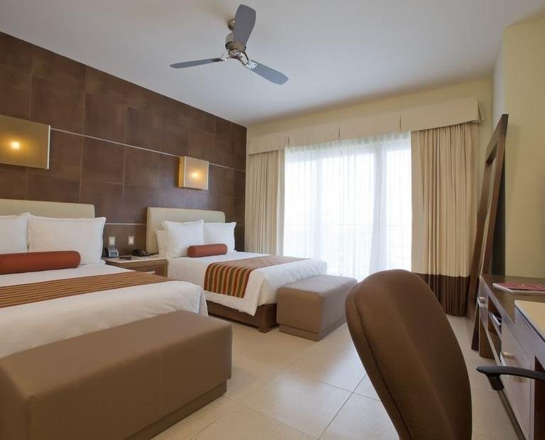 Jr suite king size Hotel Krystal Urban Cancún & Beach Club Jr suite king size Hotel Krystal Urban Cancún & Beach Club