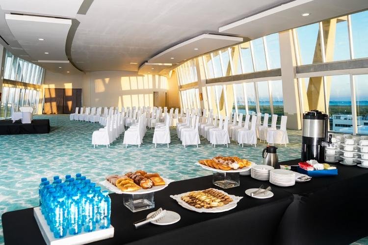 Auditorio Hotel Krystal Urban Cancún & Beach Club Auditorio Hotel Krystal Urban Cancún & Beach Club