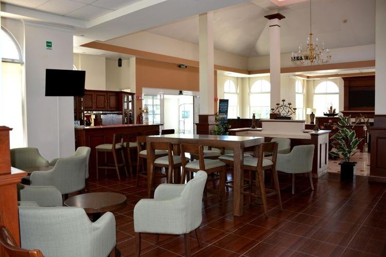 Lobby Hotel Krystal Urban Ciudad Juárez Lobby Hotel Krystal Urban Ciudad Juárez