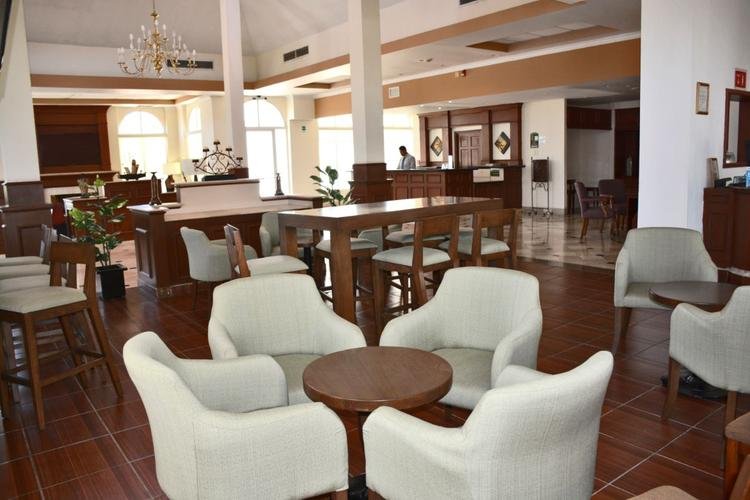 Lobby Hotel Krystal Urban Ciudad Juárez Lobby Hotel Krystal Urban Ciudad Juárez